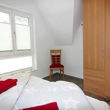 Prázdninový dům Doppelhaushaelfte Luv In Zingst, Cleaning Included *