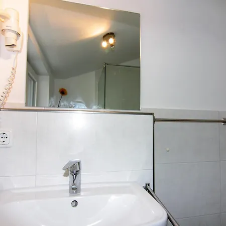 Doppelhaushaelfte Luv In Zingst, Cleaning Included Prázdninový dům *